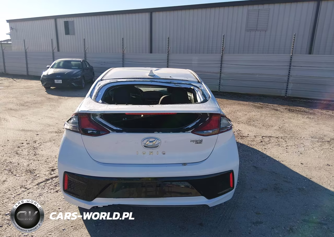 2019 Hyundai Ioniq Hybrid Blue VIN:KMHC65LC5KU158405 - 21