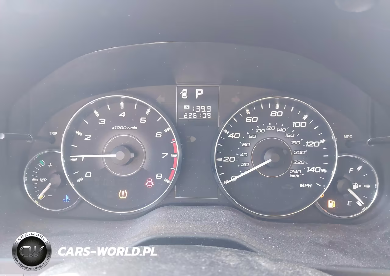 2011 Subaru Outback 2.5I Limited VIN:4S4BRBKC1B3342779 - 7