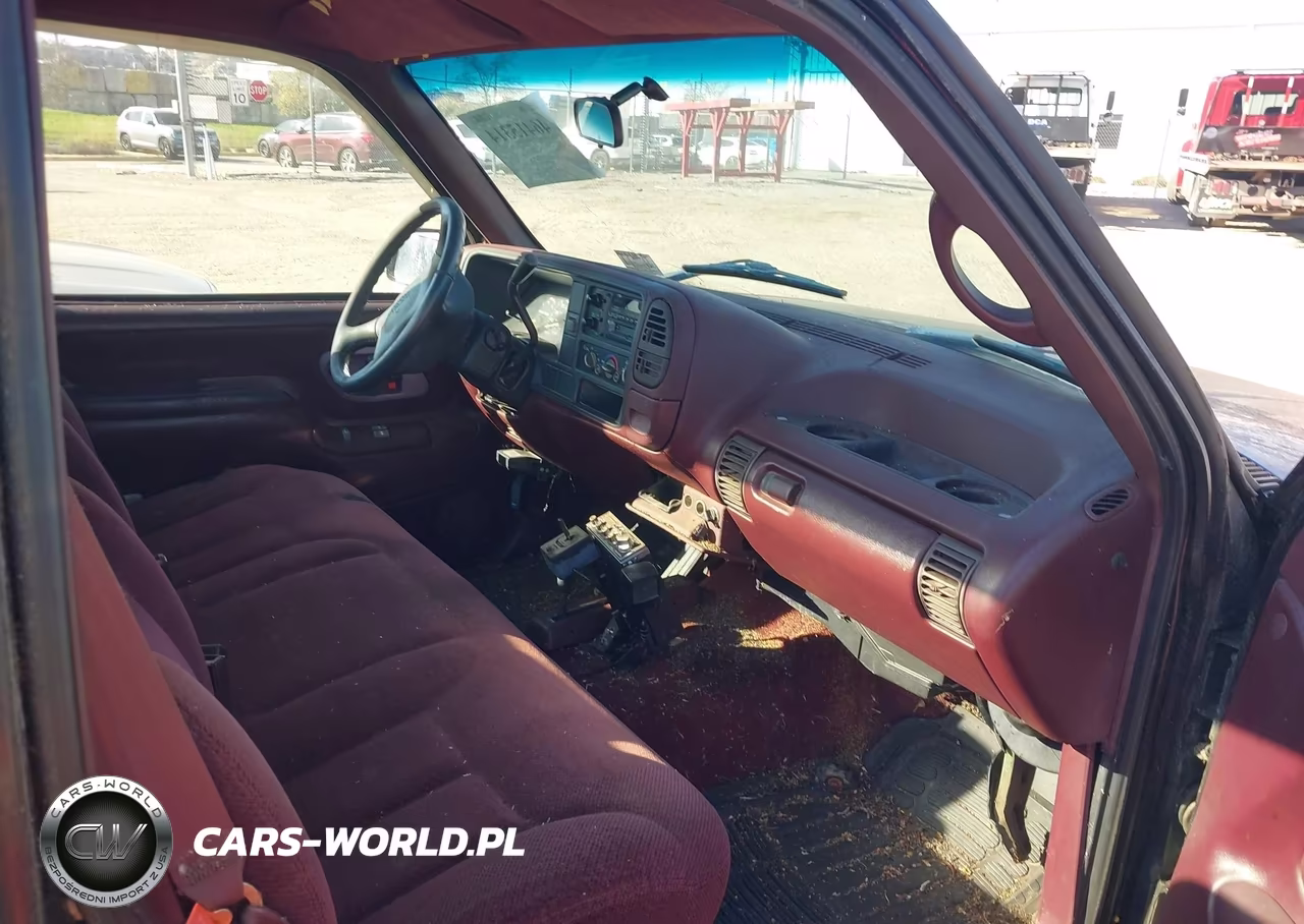 1995 GMC Sierra K2500 VIN:1GTGK24F3SZ558166 - 5