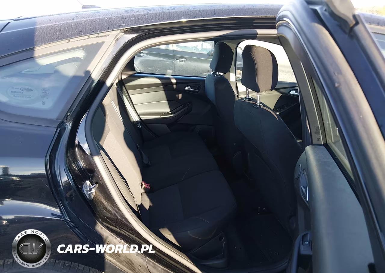 2017 Ford Focus Sel VIN:1FADP3M23HL274321 - 8