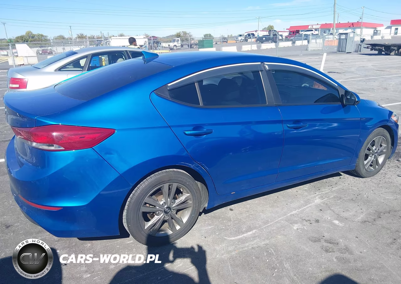 2018 Hyundai Elantra Sel VIN:5NPD84LF9JH214376 - 13