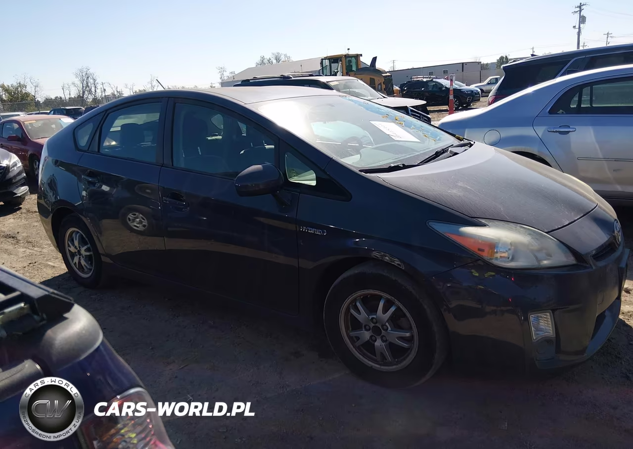 2011 Toyota Prius Three VIN:JTDKN3DU1B1372422 - 13