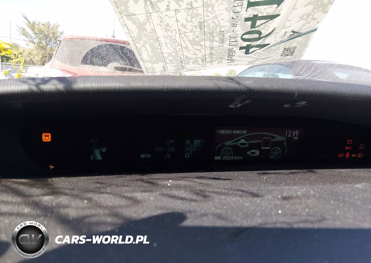 2011 Toyota Prius Three VIN:JTDKN3DU1B1372422 - 7