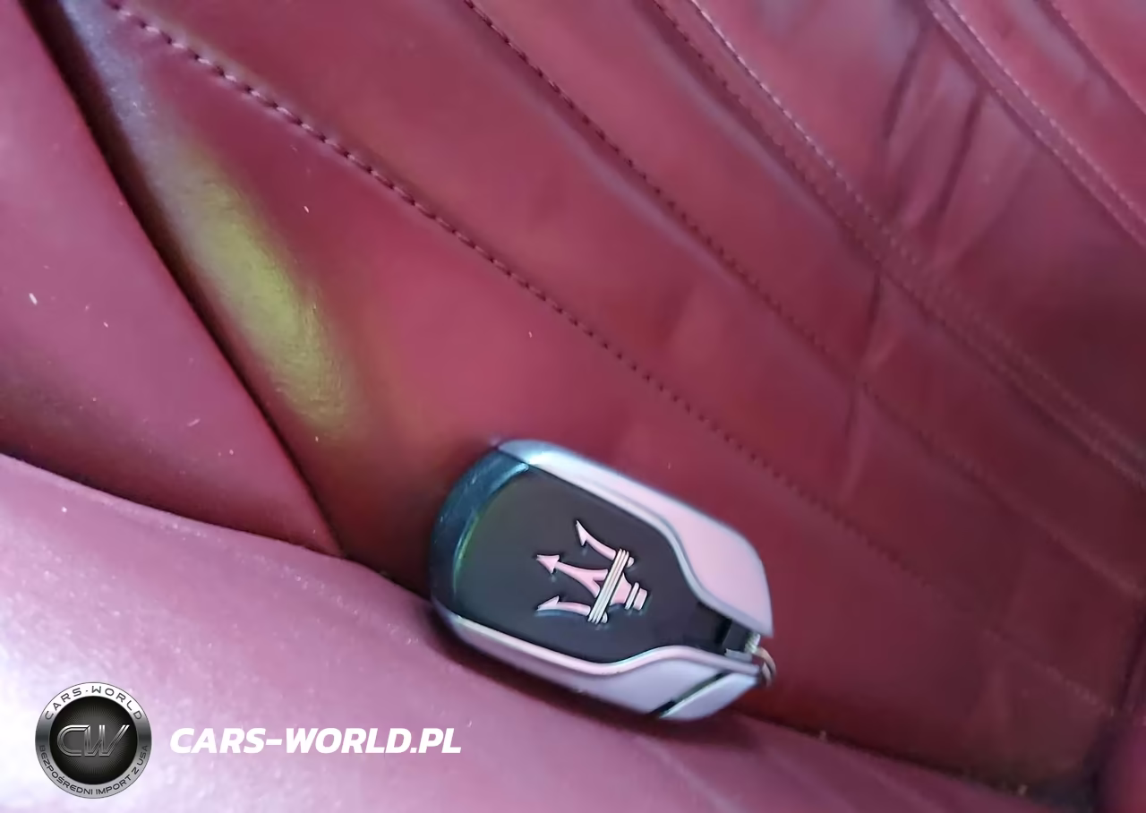 2015 Maserati Ghibli VIN:ZAM57XSA2F1148519 - 11
