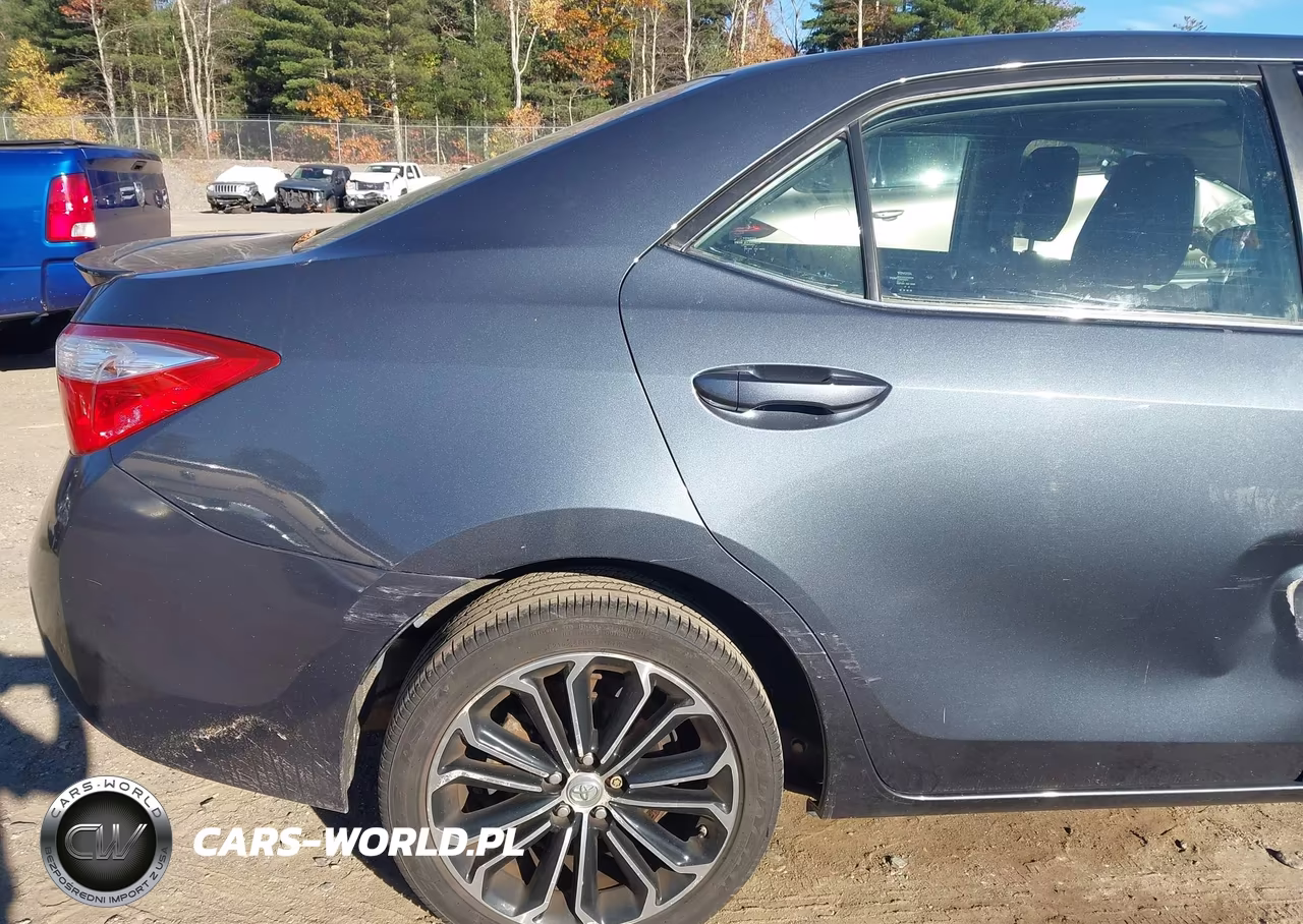 2015 Toyota Corolla S Plus VIN:2T1BURHE9FC331756 - 18