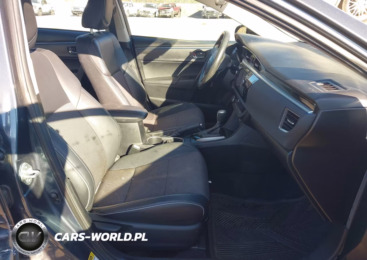 2015 Toyota Corolla S Plus VIN:2T1BURHE9FC331756 - 5