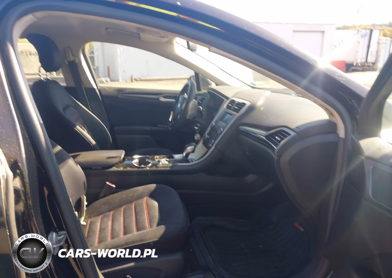 2015 Ford Fusion Se VIN:3FA6P0T95FR106233 - 5