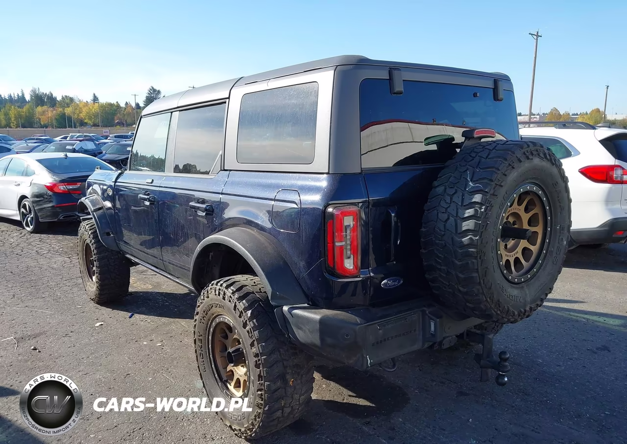 2021 Ford Bronco Base VIN:1FMEE5DP9MLA66932 - 3