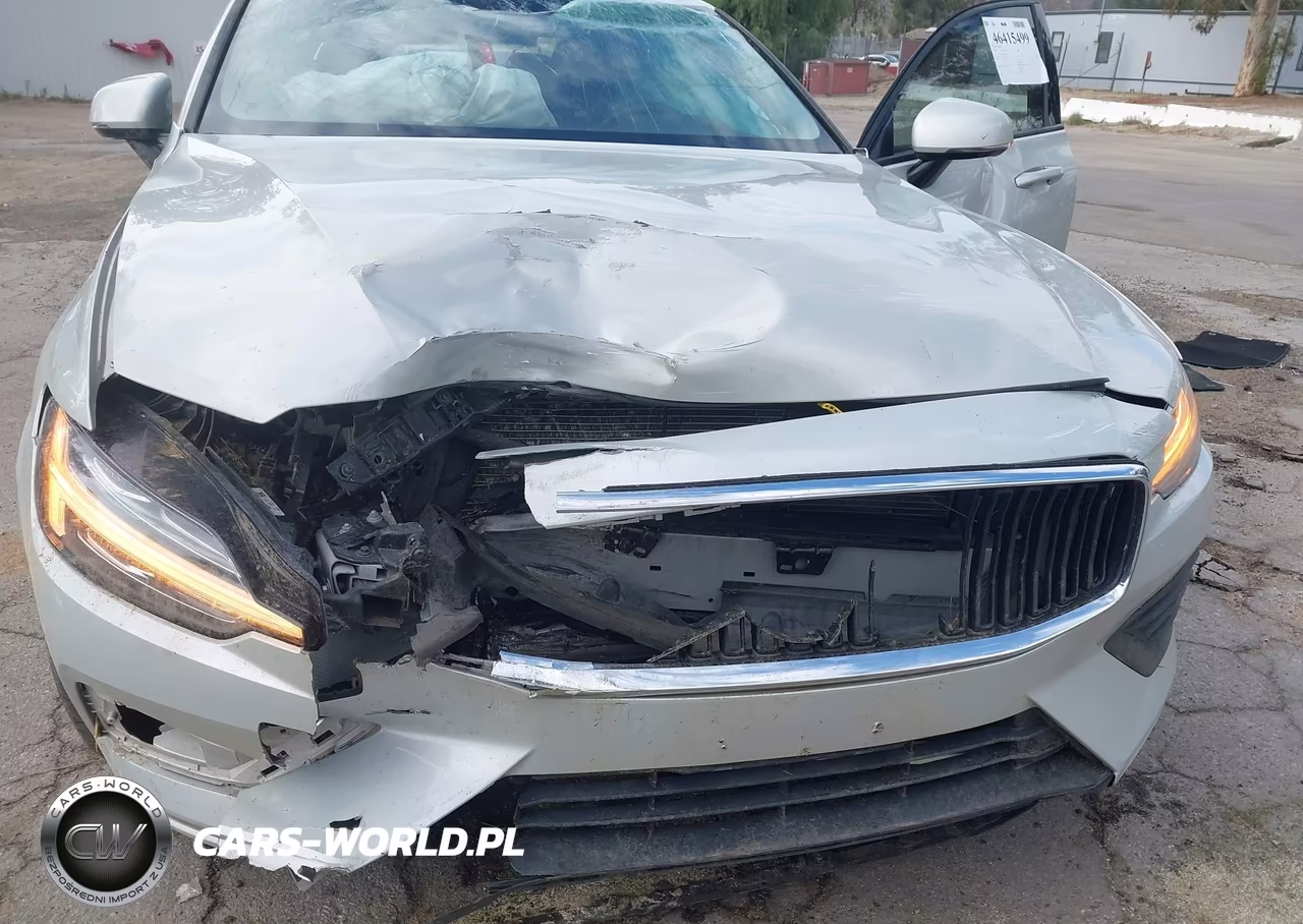 2019 Volvo S60 T5 Momentum VIN:7JR102FK7KG001067 - 6