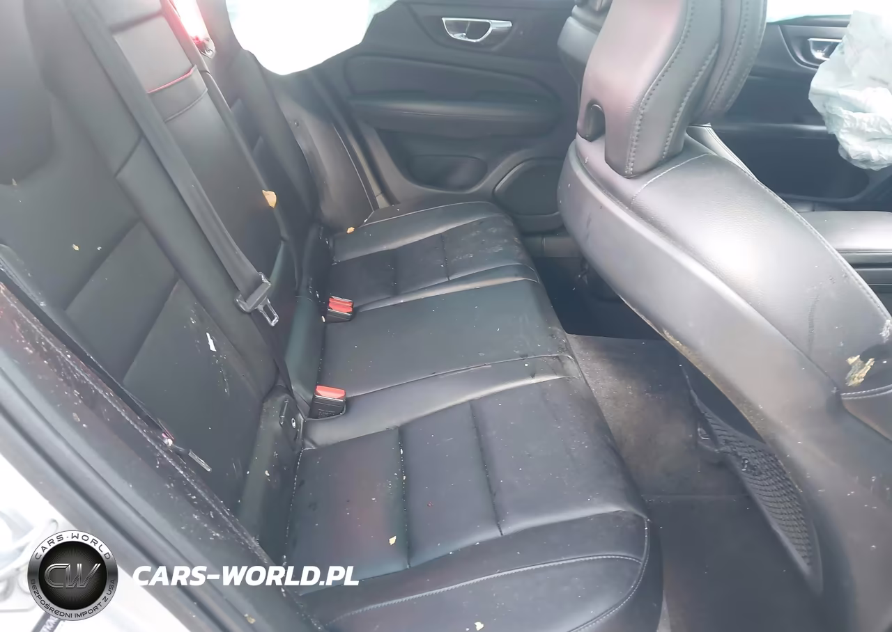 2019 Volvo S60 T5 Momentum VIN:7JR102FK7KG001067 - 8