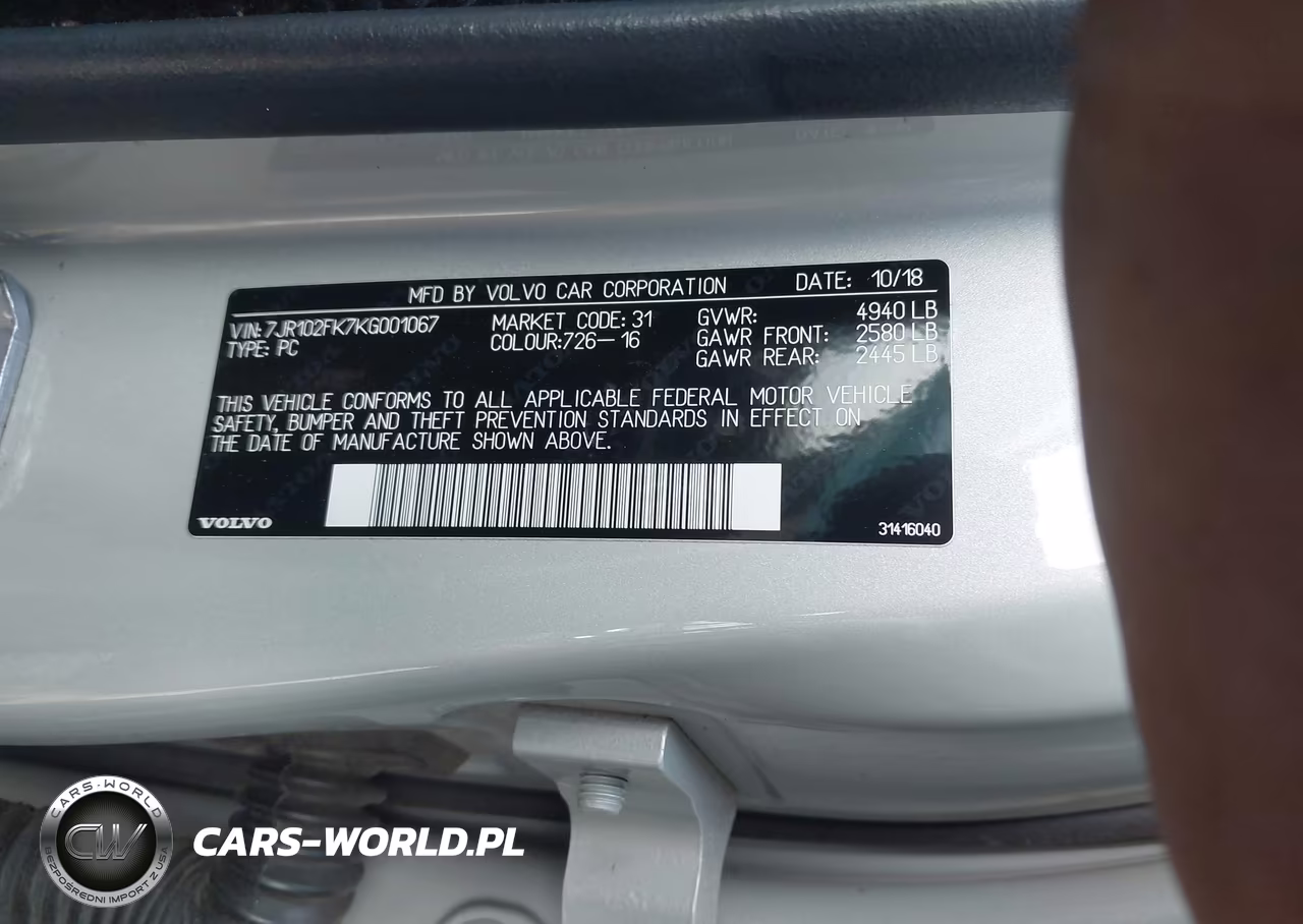 2019 Volvo S60 T5 Momentum VIN:7JR102FK7KG001067 - 9