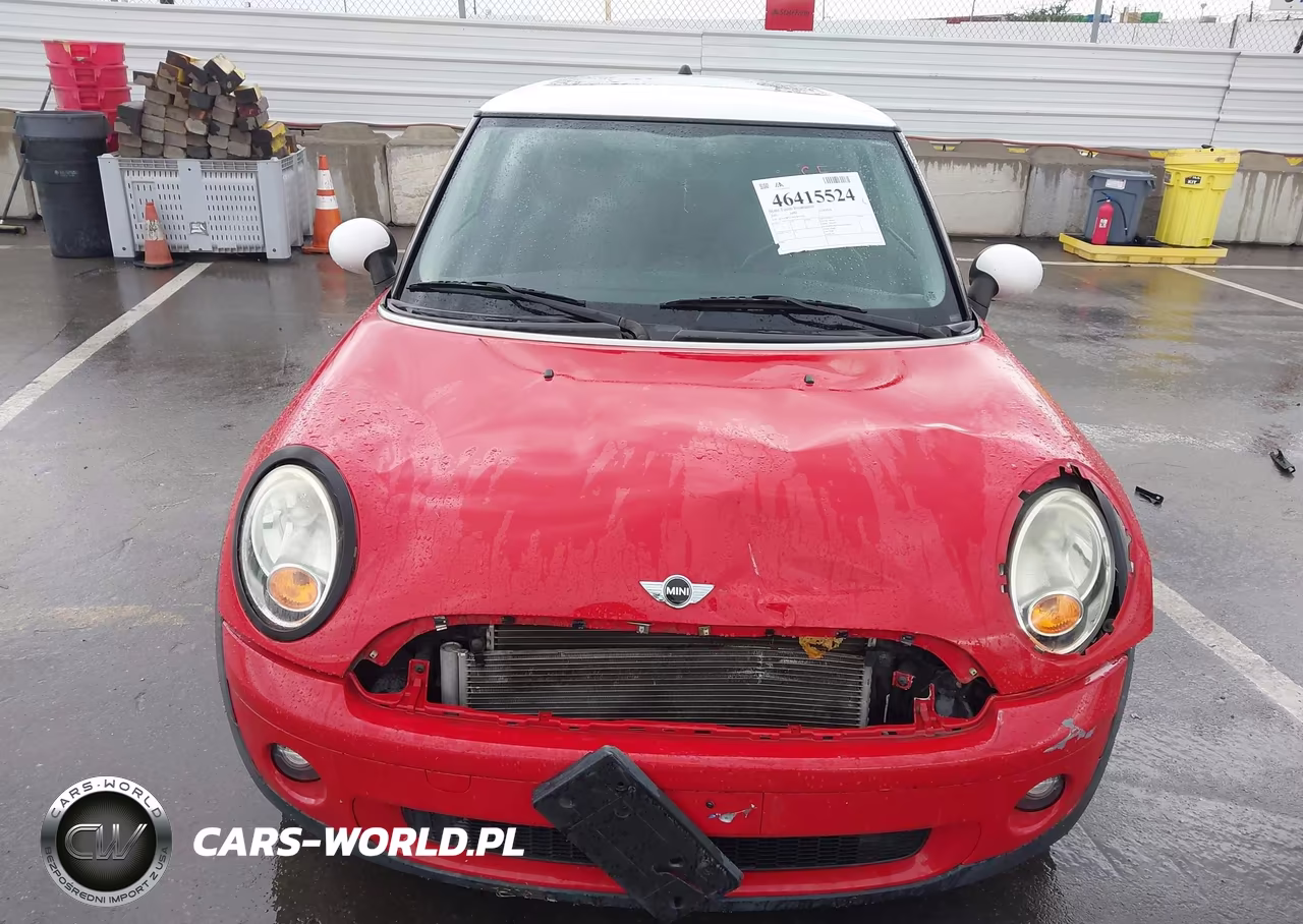 2009 Mini Cooper VIN:WMWMF33509TW76725 - 12