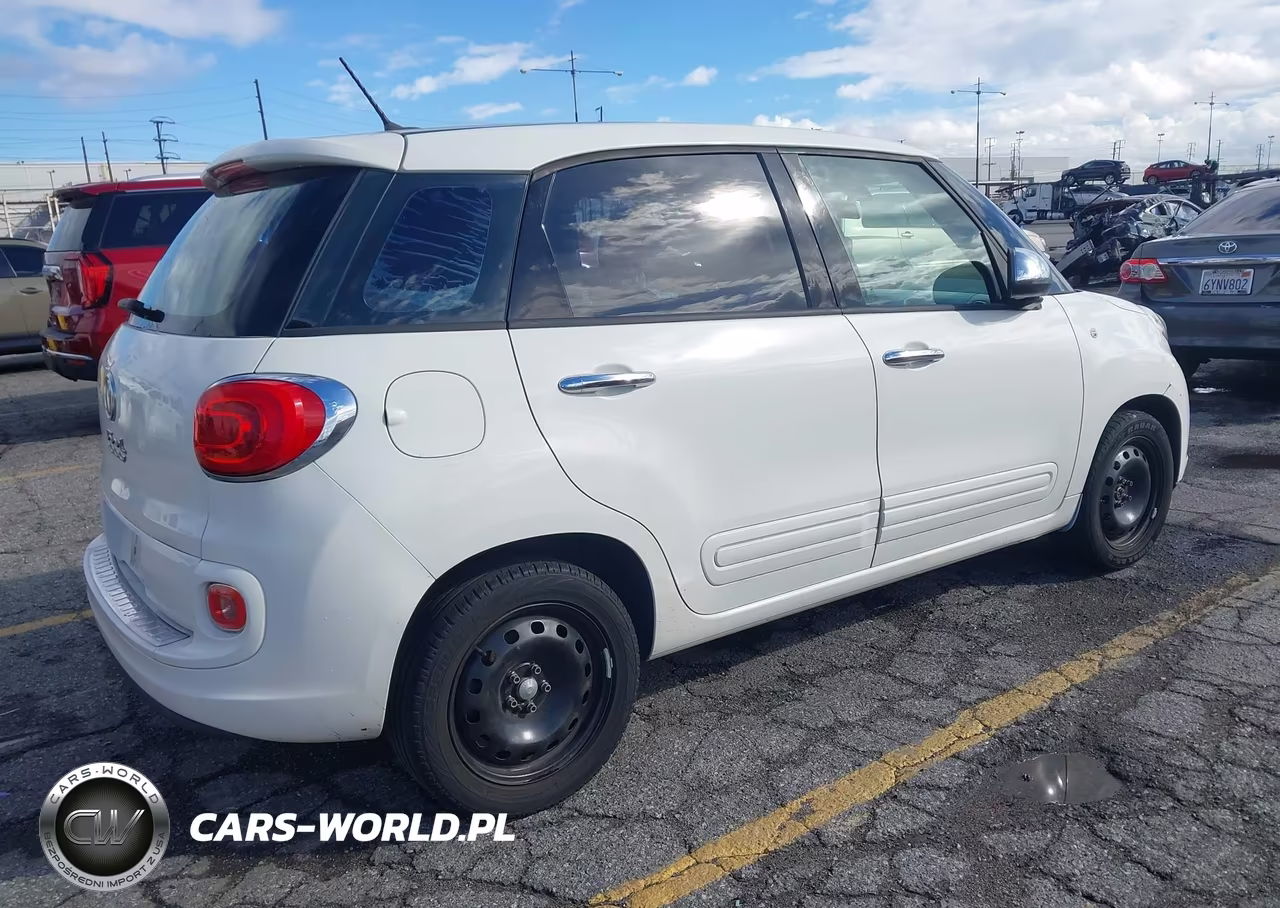 2015 Fiat 500L Pop VIN:ZFBCFAAH8FZ031431 - 4