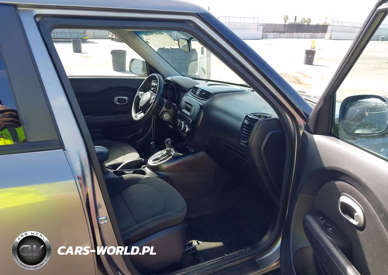2014 Kia Soul VIN:KNDJN2A2XE7099250 - 5