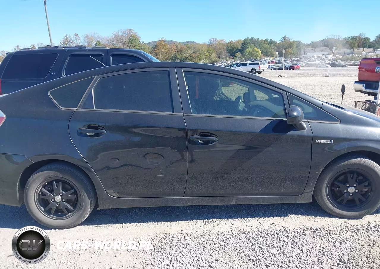 2013 Toyota Prius Three Se VIN:JTDKN3DU9D1672020 - 13