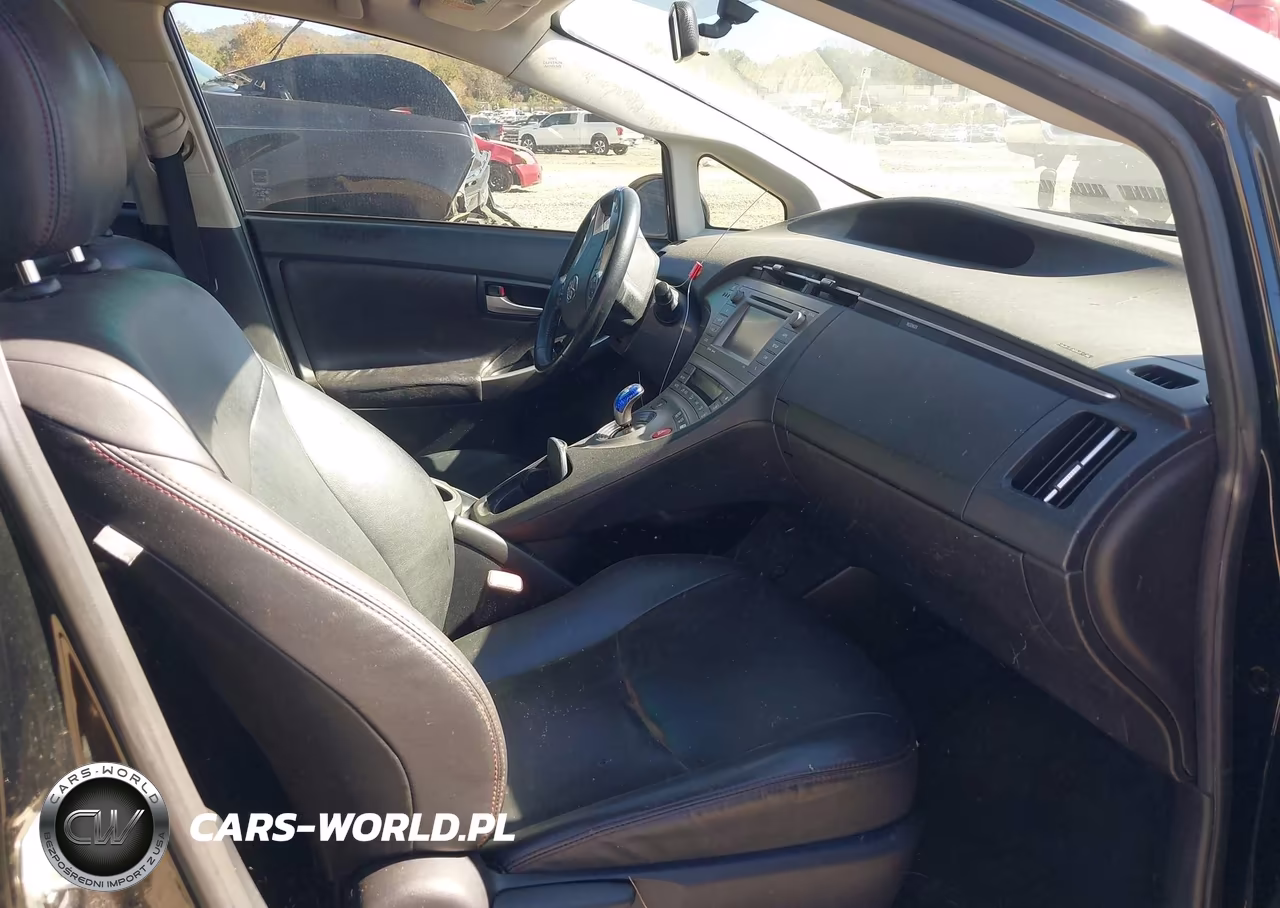 2013 Toyota Prius Three Se VIN:JTDKN3DU9D1672020 - 5