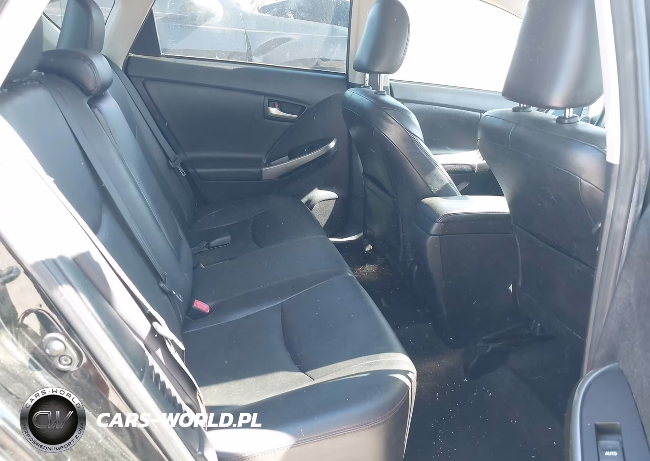 2013 Toyota Prius Three Se VIN:JTDKN3DU9D1672020 - 8