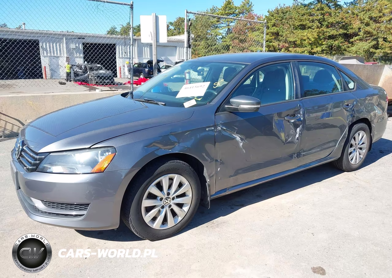 2014 Volkswagen Passat 2.5L Wolfsburg Edition VIN:1VWAP7A30EC016901 - 2
