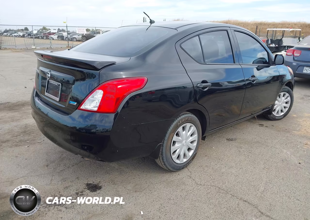 2014 Nissan Versa 1.6 S+ VIN:3N1CN7AP4EL846812 - 4