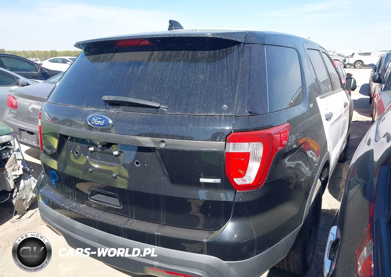 2016 Ford Utility Police Interceptor VIN:1FM5K8ARXGGD16448 - 4