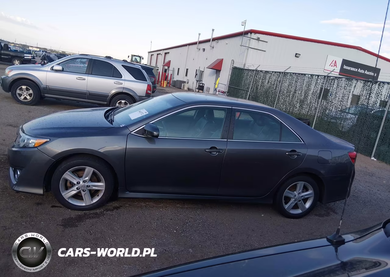 2013 Toyota Camry Se VIN:4T1BF1FK1DU287929 - 14