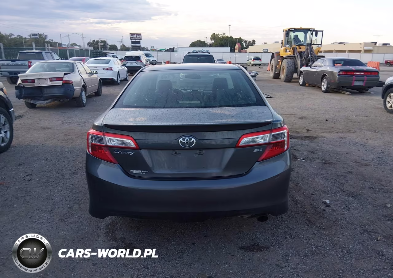 2013 Toyota Camry Se VIN:4T1BF1FK1DU287929 - 16