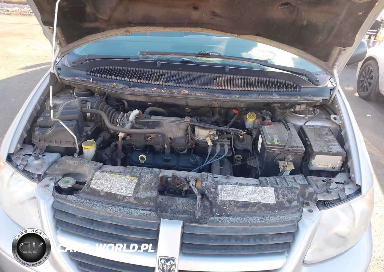 2005 Dodge Grand Caravan VIN:2D4GP44L15R561619 - 10