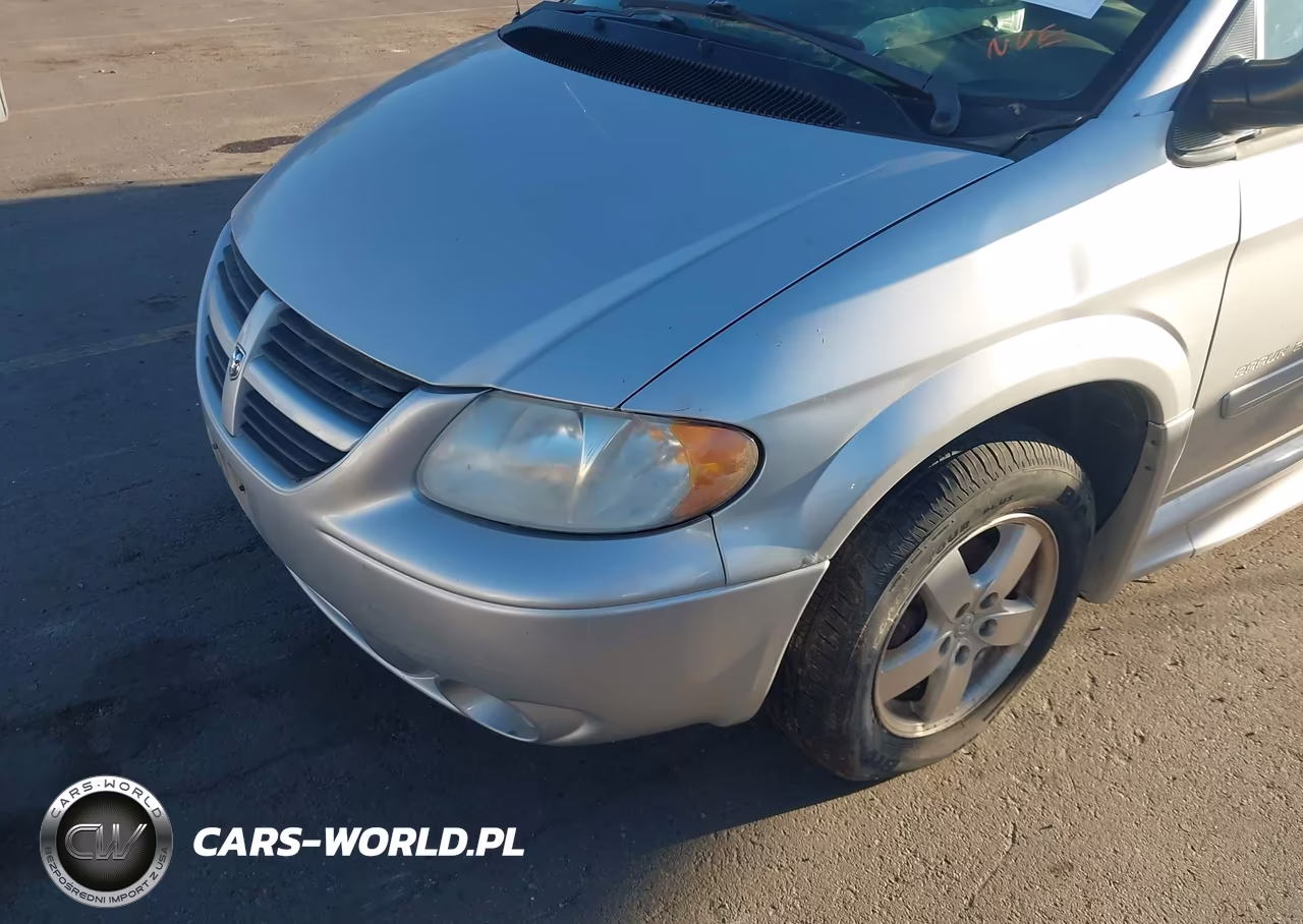 2005 Dodge Grand Caravan VIN:2D4GP44L15R561619 - 6