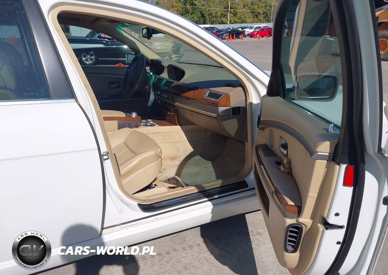 2006 BMW 750Li VIN:WBAHN83586DT26900 - 5