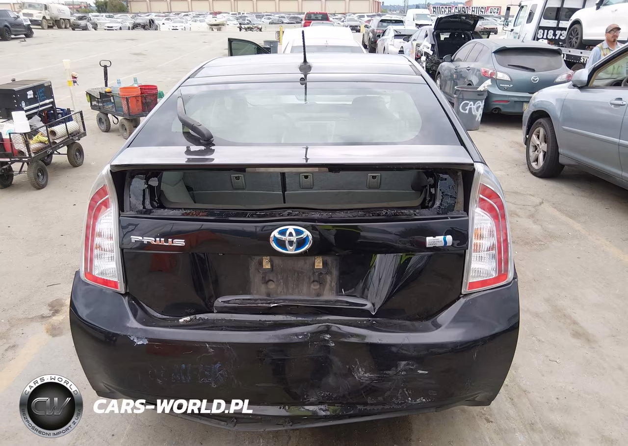 2013 Toyota Prius Three VIN:JTDKN3DU4D5607858 - 16