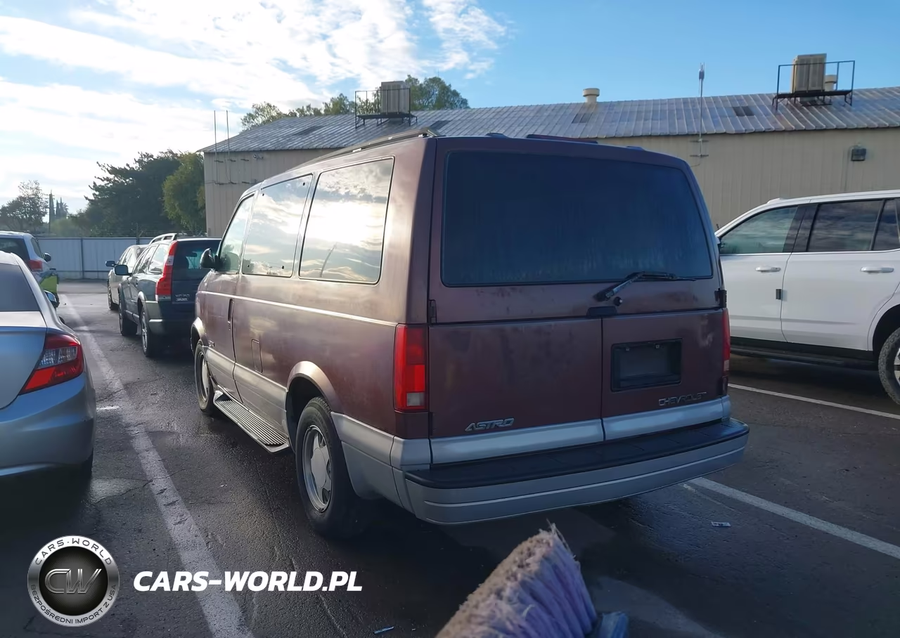 1998 Chevrolet Astro VIN:1GNDM19W1WB137102 - 3