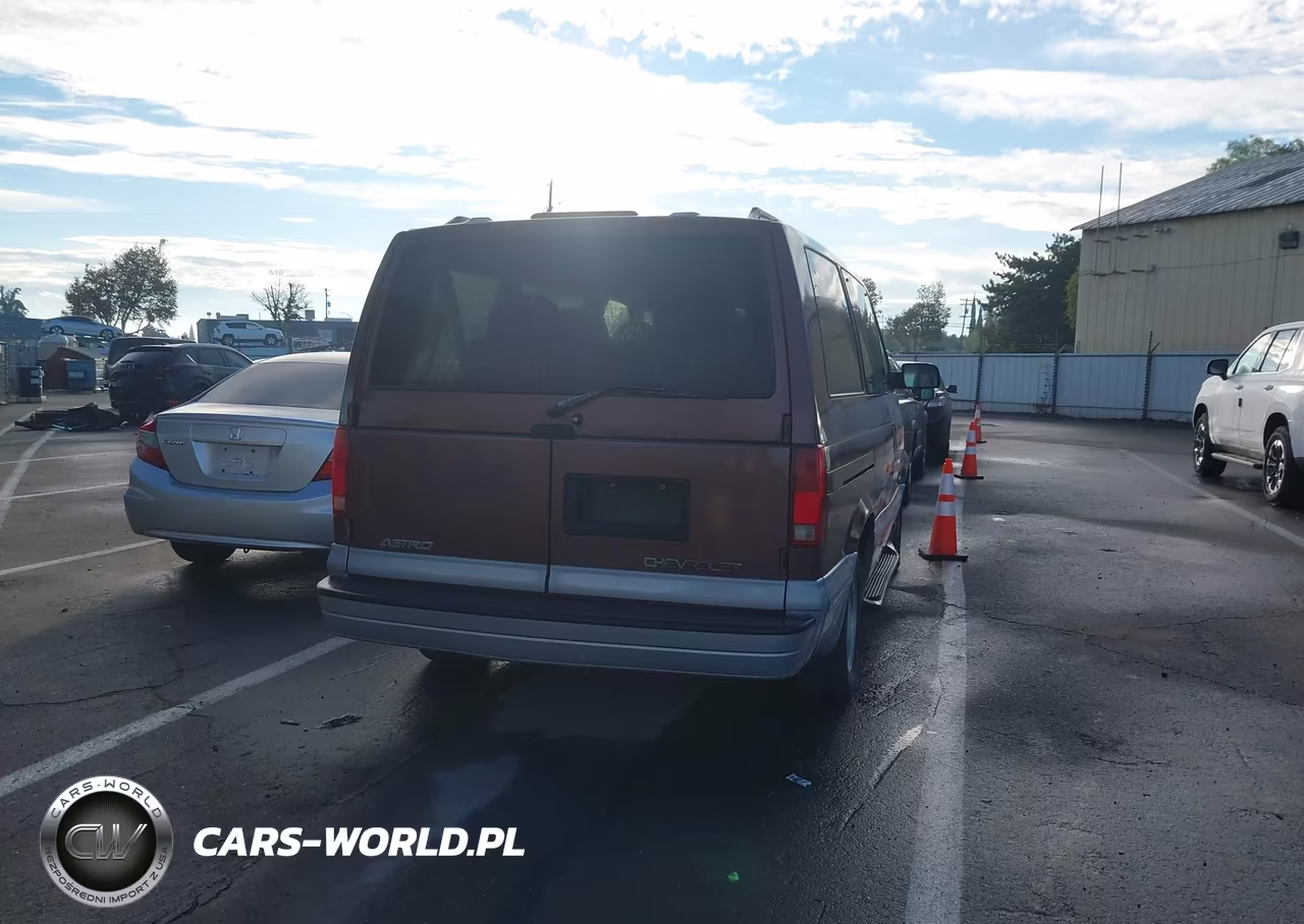1998 Chevrolet Astro VIN:1GNDM19W1WB137102 - 4