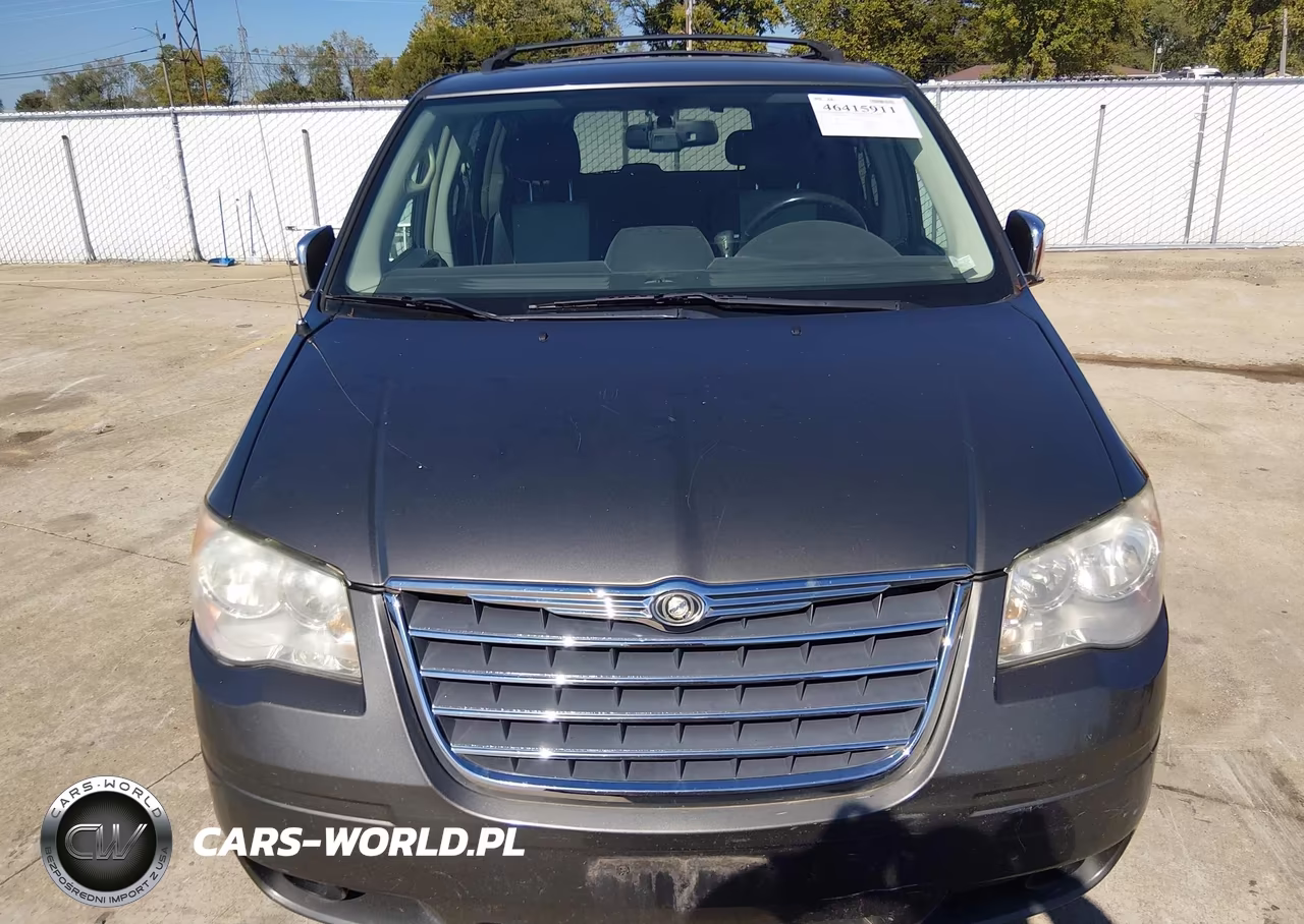 2010 Chrysler Town & Country Touring Plus VIN:2A4RR8DX3AR441920 - 12