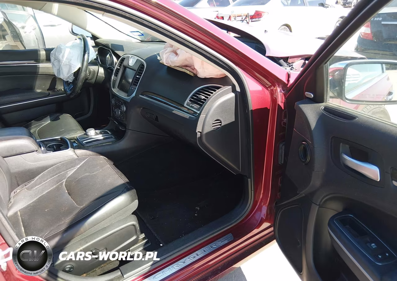 2019 Chrysler 300 Limited VIN:2C3CCAEG3KH533530 - 5