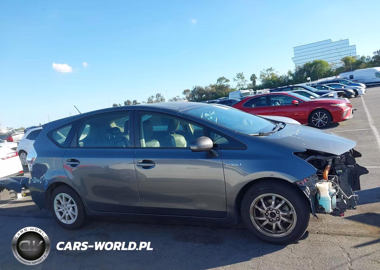 2012 Toyota Prius V Two VIN:JTDZN3EUXC3127086 - 14