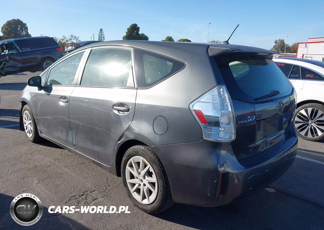 2012 Toyota Prius V Two VIN:JTDZN3EUXC3127086 - 3
