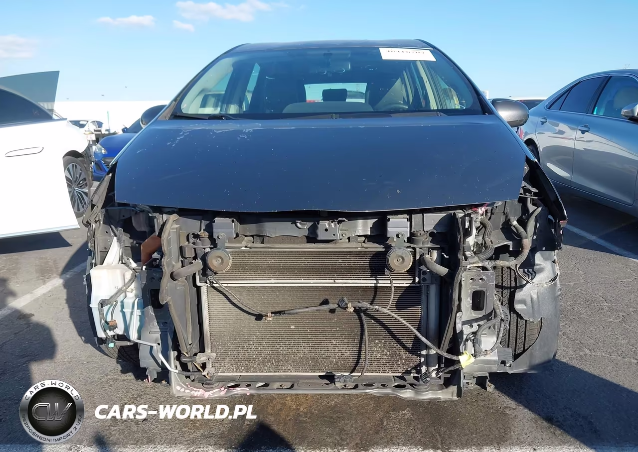 2012 Toyota Prius V Two VIN:JTDZN3EUXC3127086 - 6