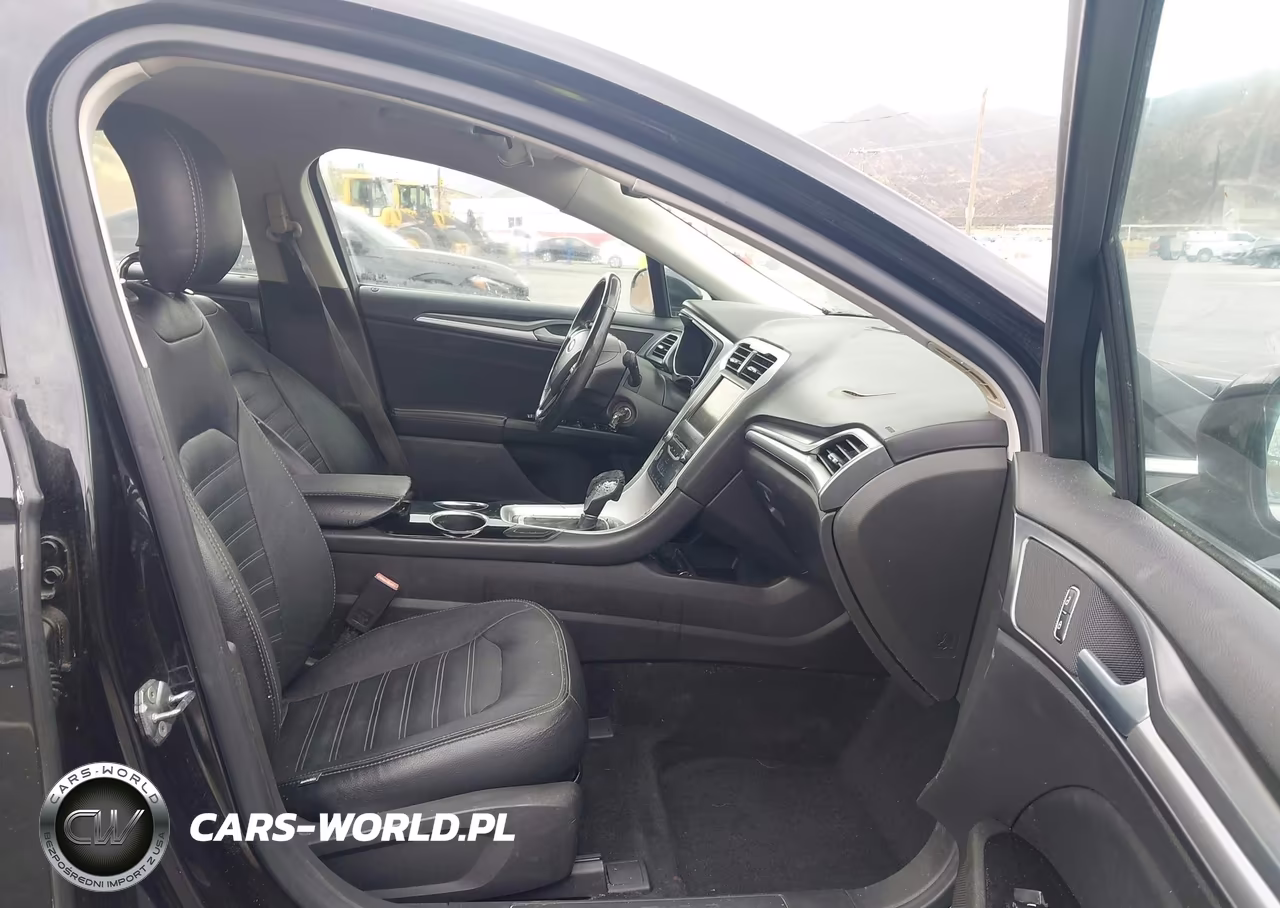2013 Ford Fusion Hybrid Se VIN:3FA6P0LU6DR163932 - 5