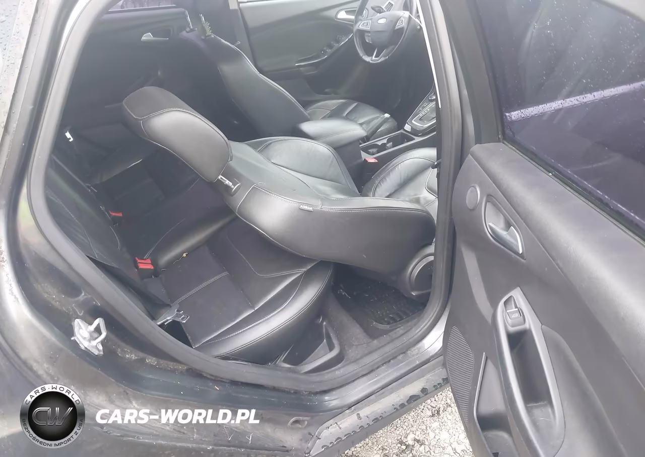 2016 Ford Focus Titanium VIN:1FADP3N29GL405636 - 8
