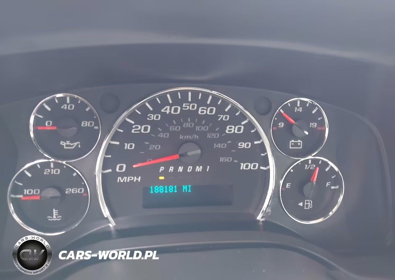 2018 Chevrolet Express 2500 Work Van VIN:1GCWGAFP5J1283748 - 7