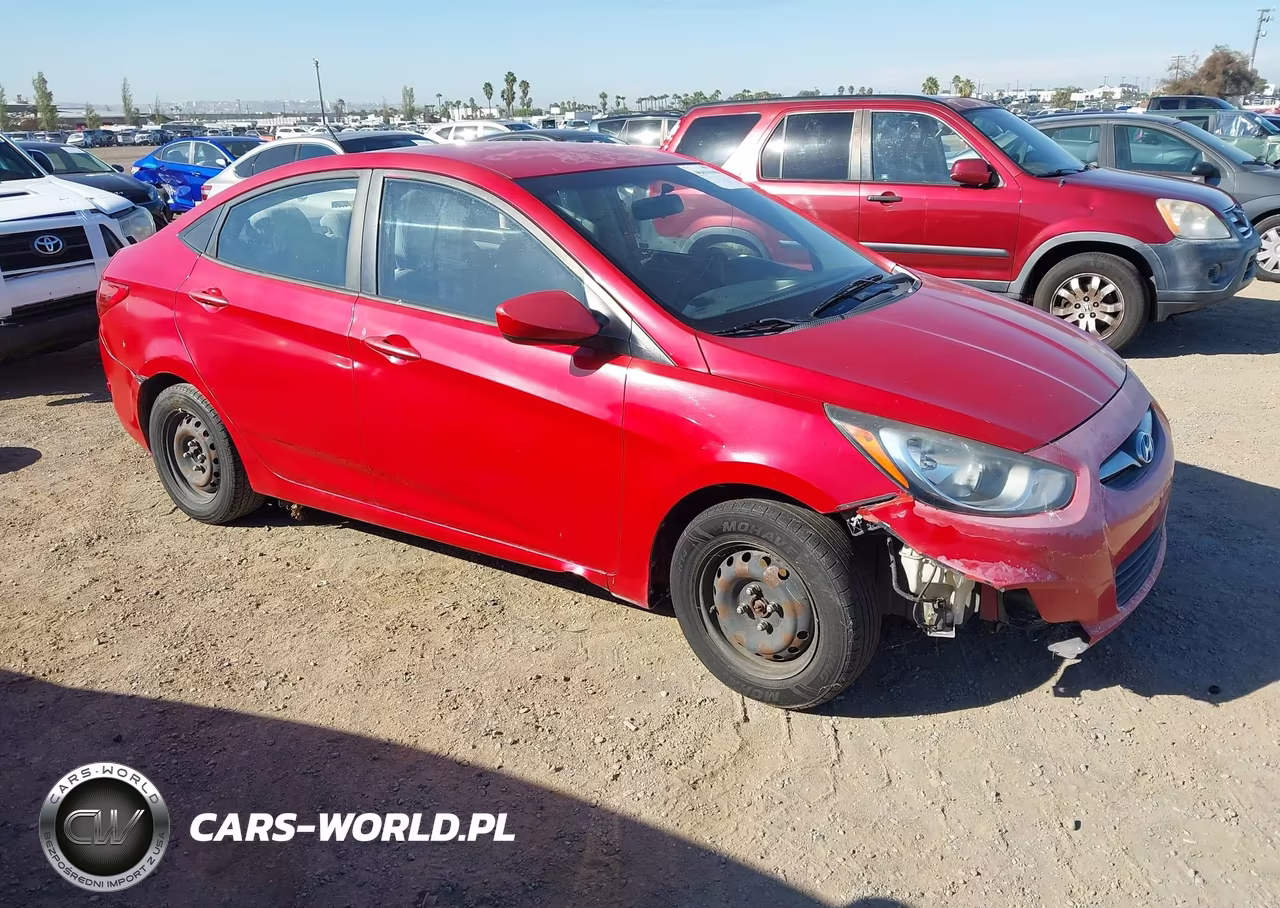 2013 Hyundai Accent Gls – zdjęcie 1 z 13