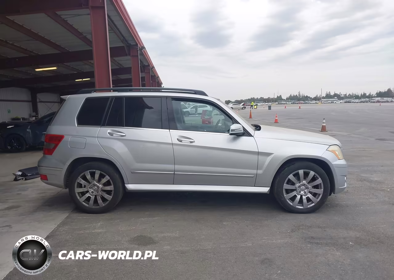 2010 Mercedes-Benz Glk 350 4Matic VIN:WDCGG8HB2AF429048 - 13