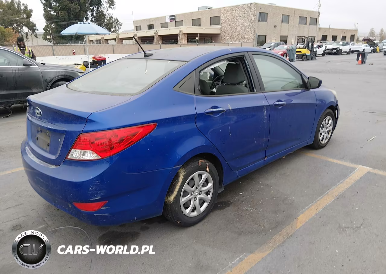 2014 Hyundai Accent Gls VIN:KMHCT4AE4EU714652 - 4