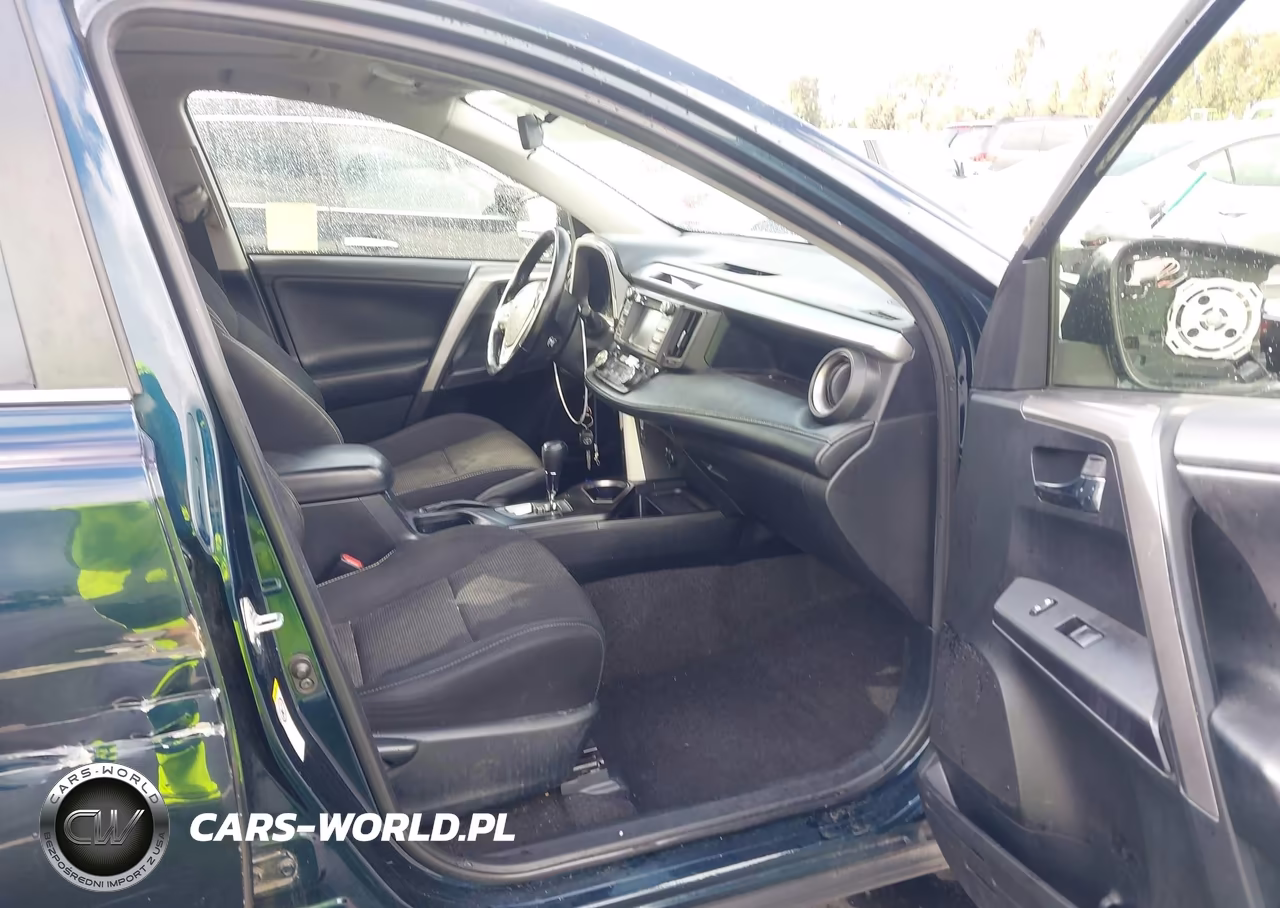 2018 Toyota Rav4 Xle VIN:JTMWFREV4JJ729924 - 5