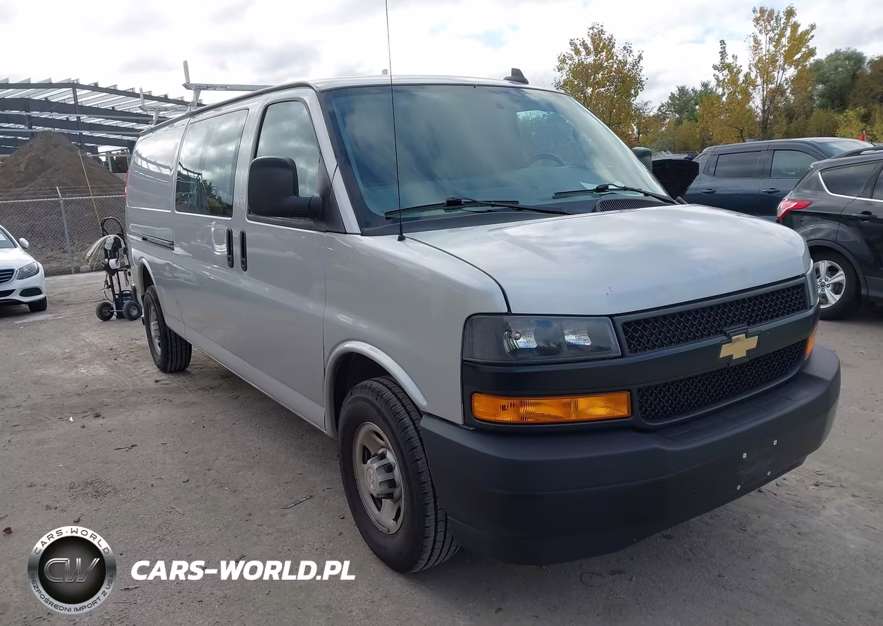 2018 Chevrolet Express 3500 Work Van VIN:1GCZGHFP4J1335148 - 1