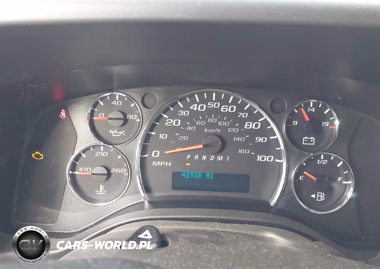 2018 Chevrolet Express 3500 Work Van VIN:1GCZGHFP4J1335148 - 7