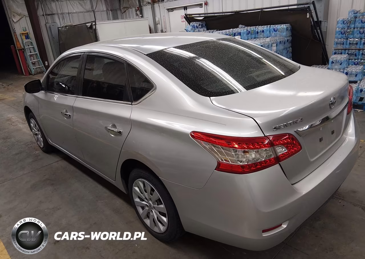 2015 Nissan Sentra S VIN:3N1AB7AP1FY338219 - 3