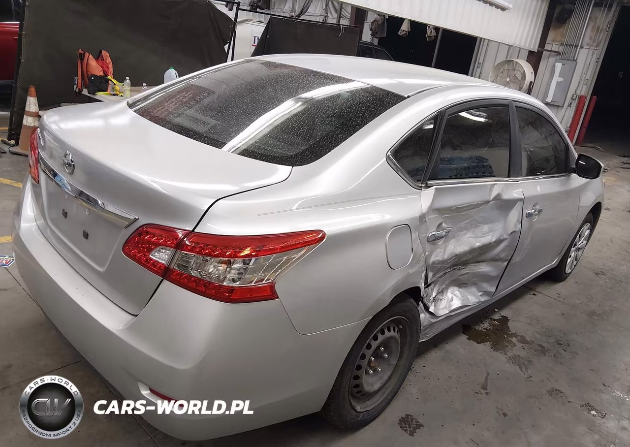 2015 Nissan Sentra S VIN:3N1AB7AP1FY338219 - 4