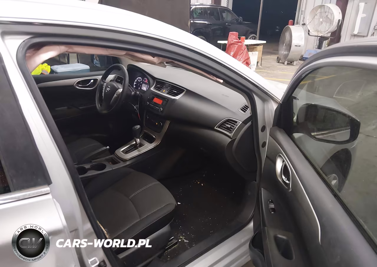 2015 Nissan Sentra S VIN:3N1AB7AP1FY338219 - 5