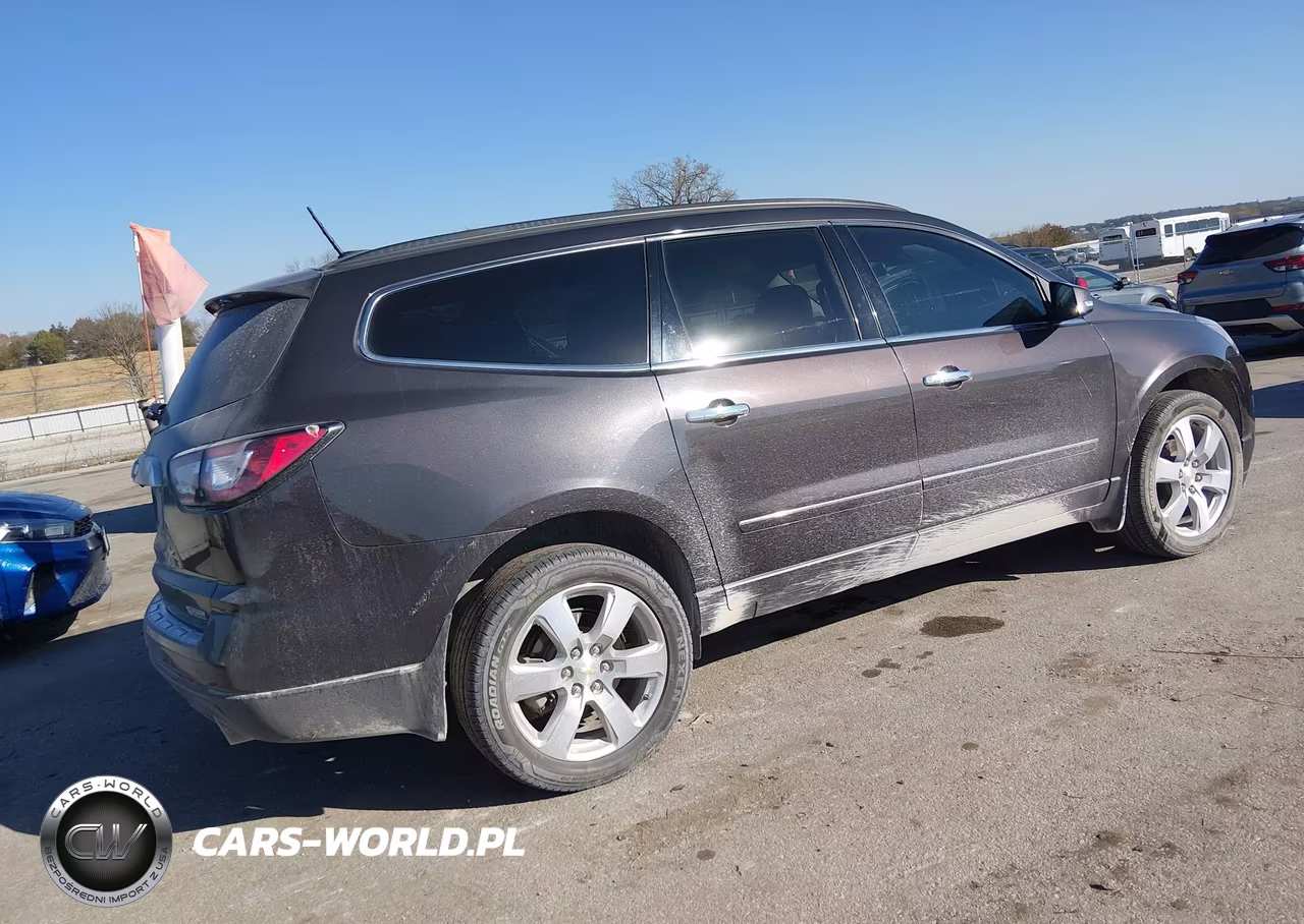 2017 Chevrolet Traverse Premier VIN:1GNKVJKD7HJ152709 - 4